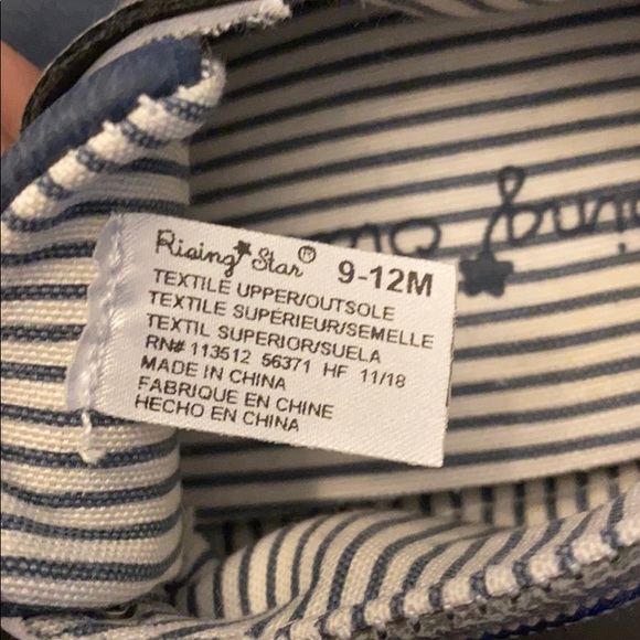 3 for $30 Rising Star Baby Boat Shoes Size 9-12M - Picture 4 of 4